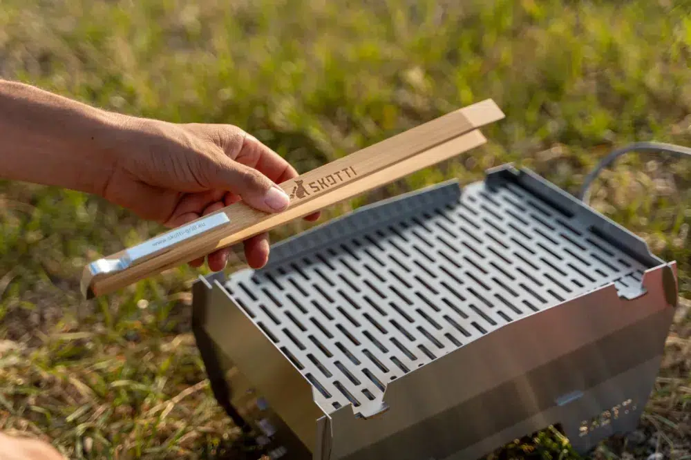 skotti_product-shooting_230710-61-1-scaled-1.webp SKOTTI Tongs | Pinzas